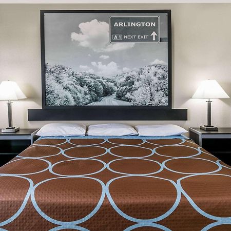 Super 8 By Wyndham Arlington Near At&T Stadium Ngoại thất bức ảnh