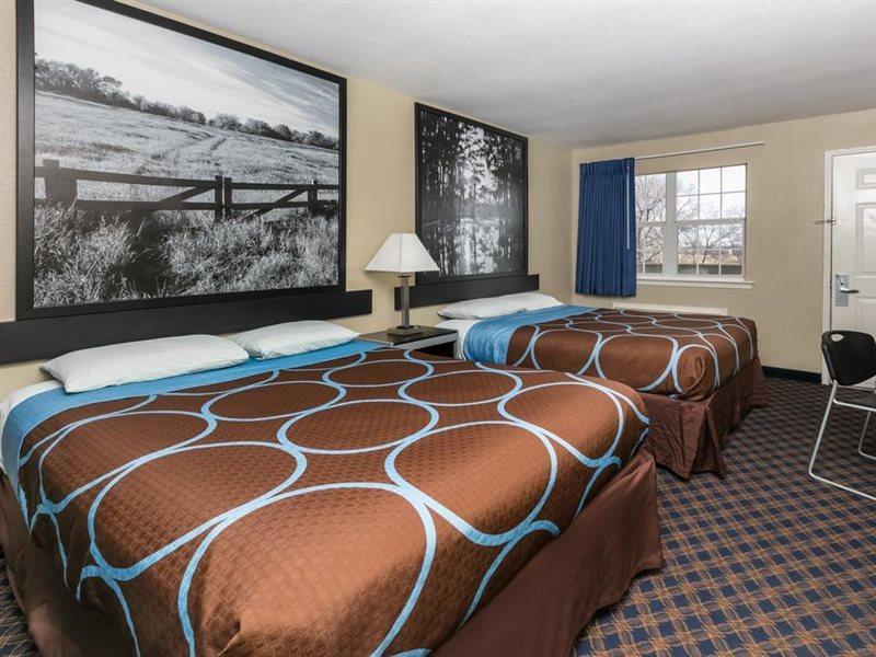 Super 8 By Wyndham Arlington Near At&T Stadium Ngoại thất bức ảnh