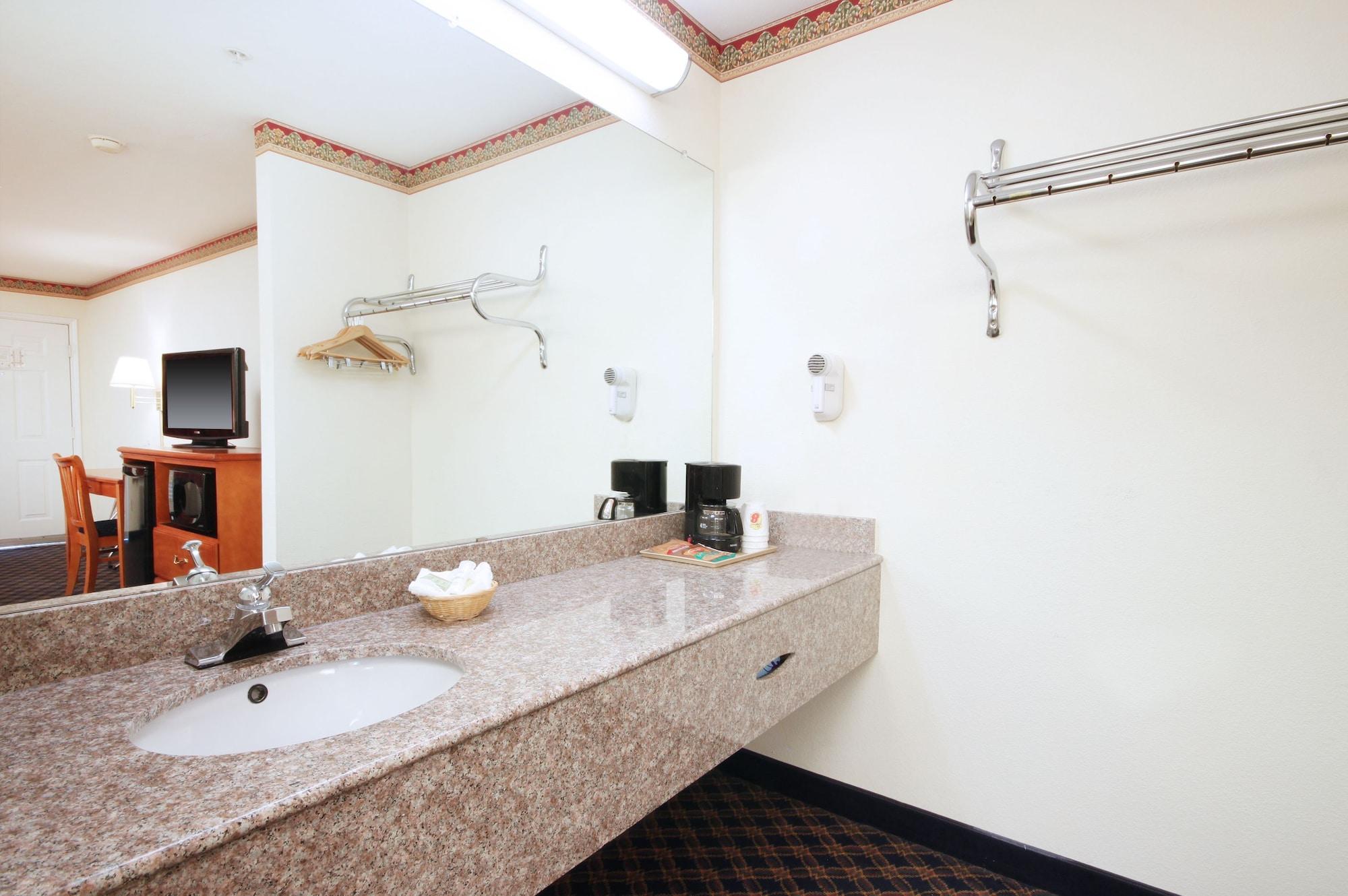 Super 8 By Wyndham Arlington Near At&T Stadium Ngoại thất bức ảnh